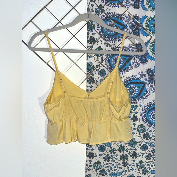Pastel Yellow Flowy Top - Picture 3 of 4